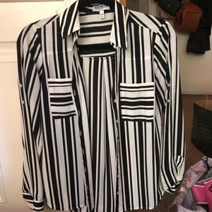 Express XS Black and White Portofino Slim Fit